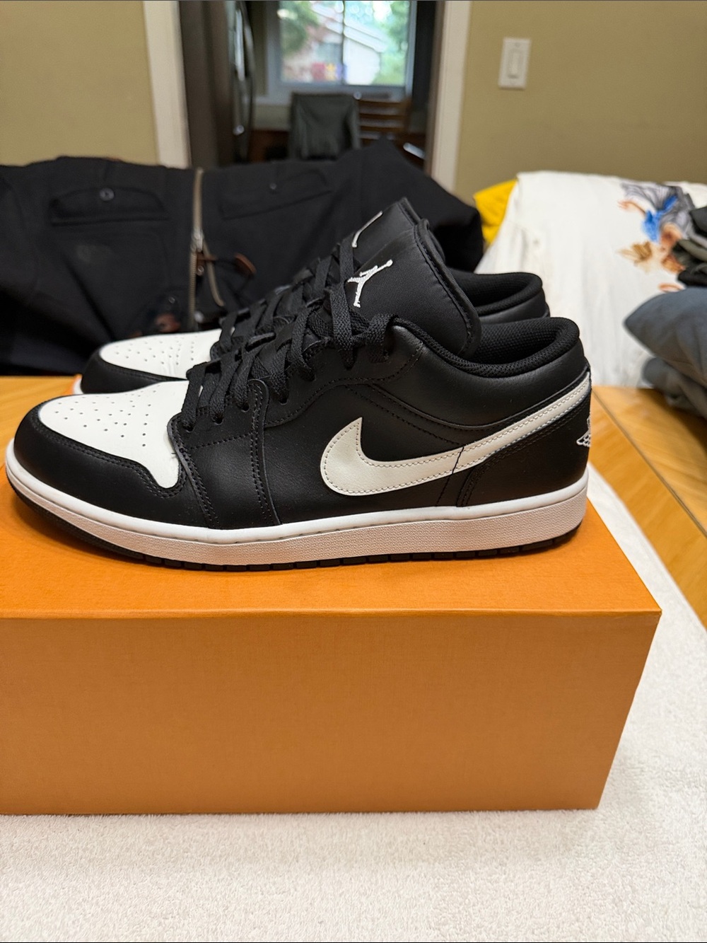 Nike Air Jordan 1 Low - Black/White Men's Sneakers